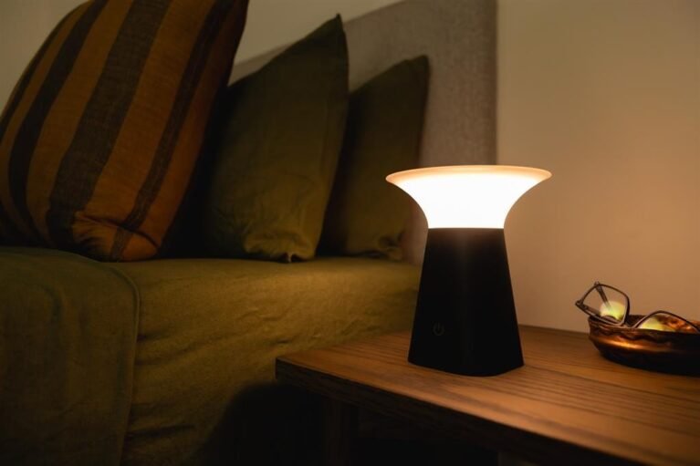 Deluxe Rechargeable Mushroom Touch Lamp