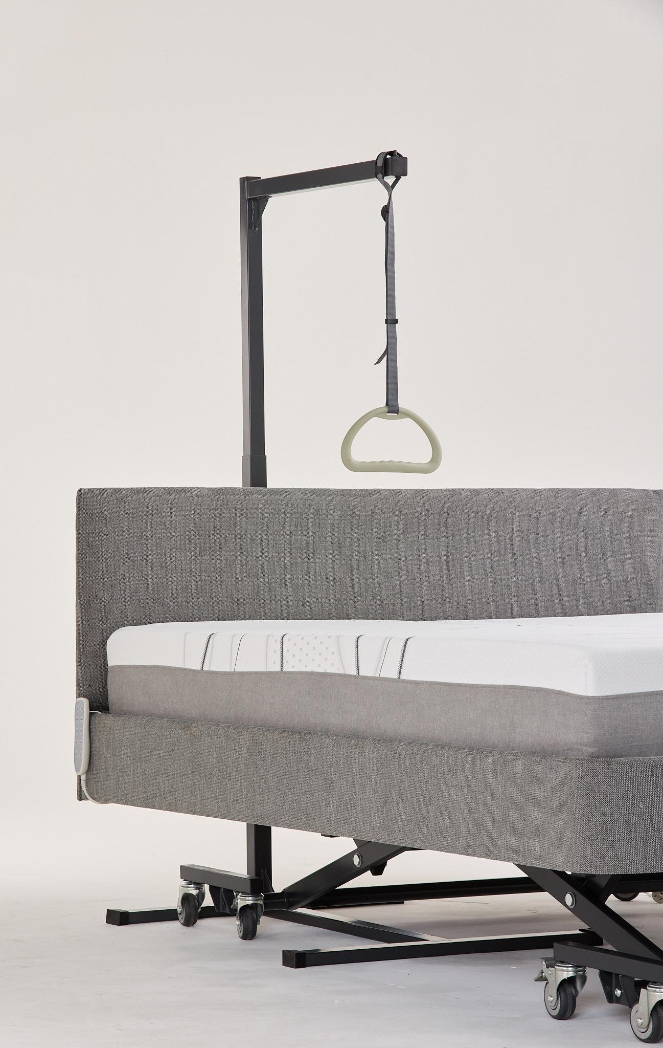 iCare Over Bed Pole - Image 2